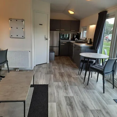 Dom wakacyjny Chalet D30 2 Personen, Bis 4 Hunde Susel